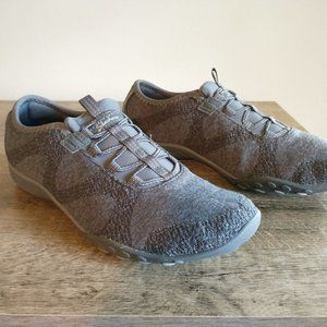Skechers relax fit breathe easy opportunity sneakers 7.5